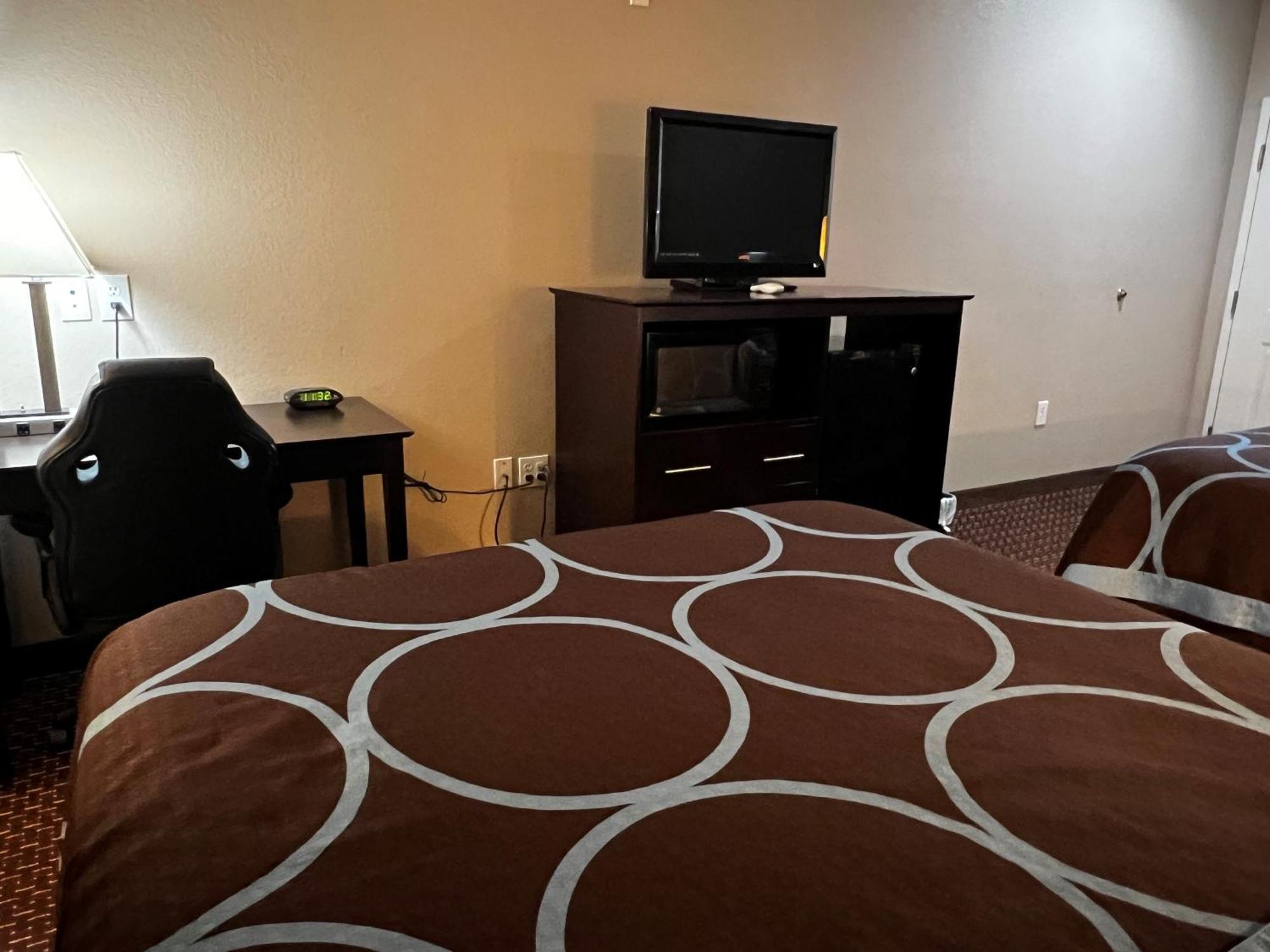 Super 8 By Wyndham Center Motel Dış mekan fotoğraf